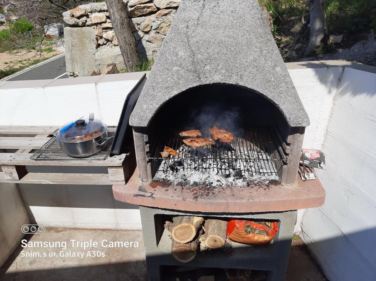 Kuca Za Odmor Coccoli Apartamento Karlobag Exterior foto